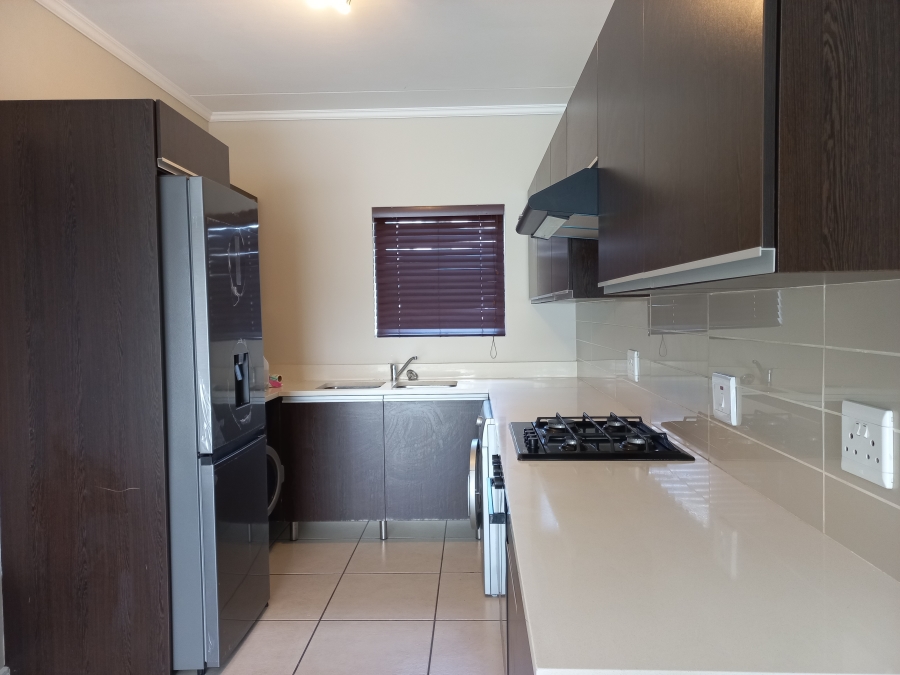 To Let 3 Bedroom Property for Rent in De Velde Western Cape